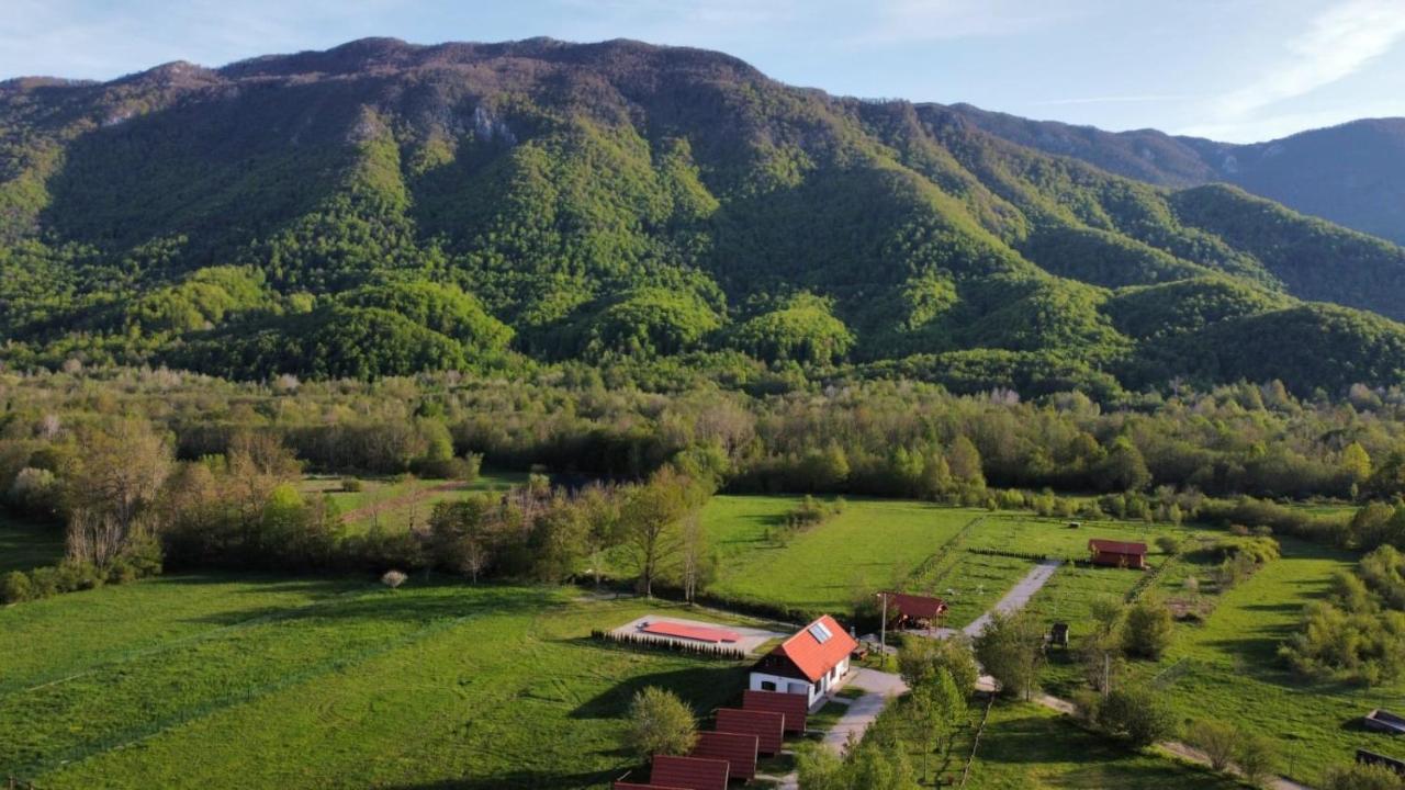 فيلا Oak House Brusane المظهر الخارجي الصورة