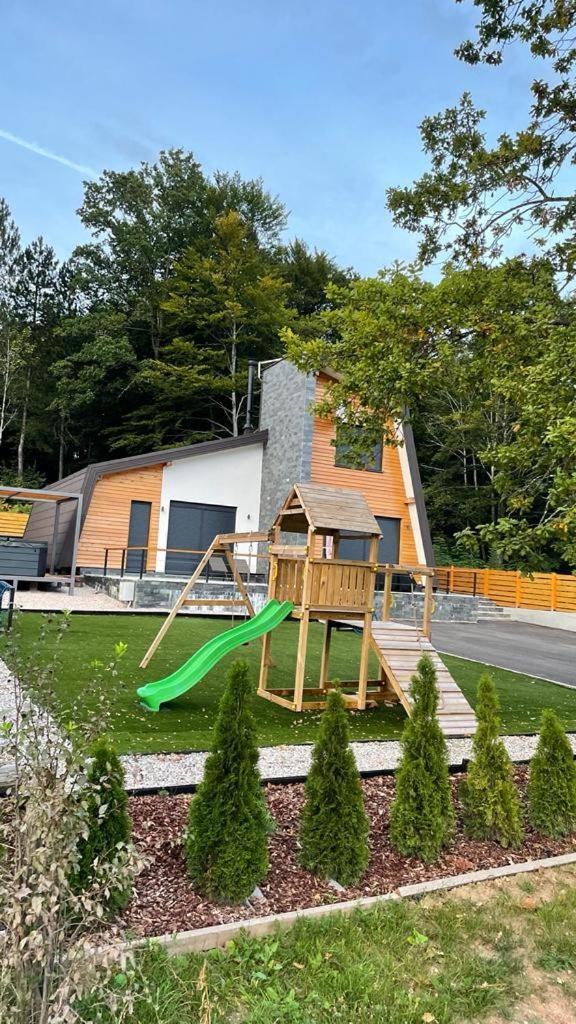 فيلا Oak House Brusane المظهر الخارجي الصورة