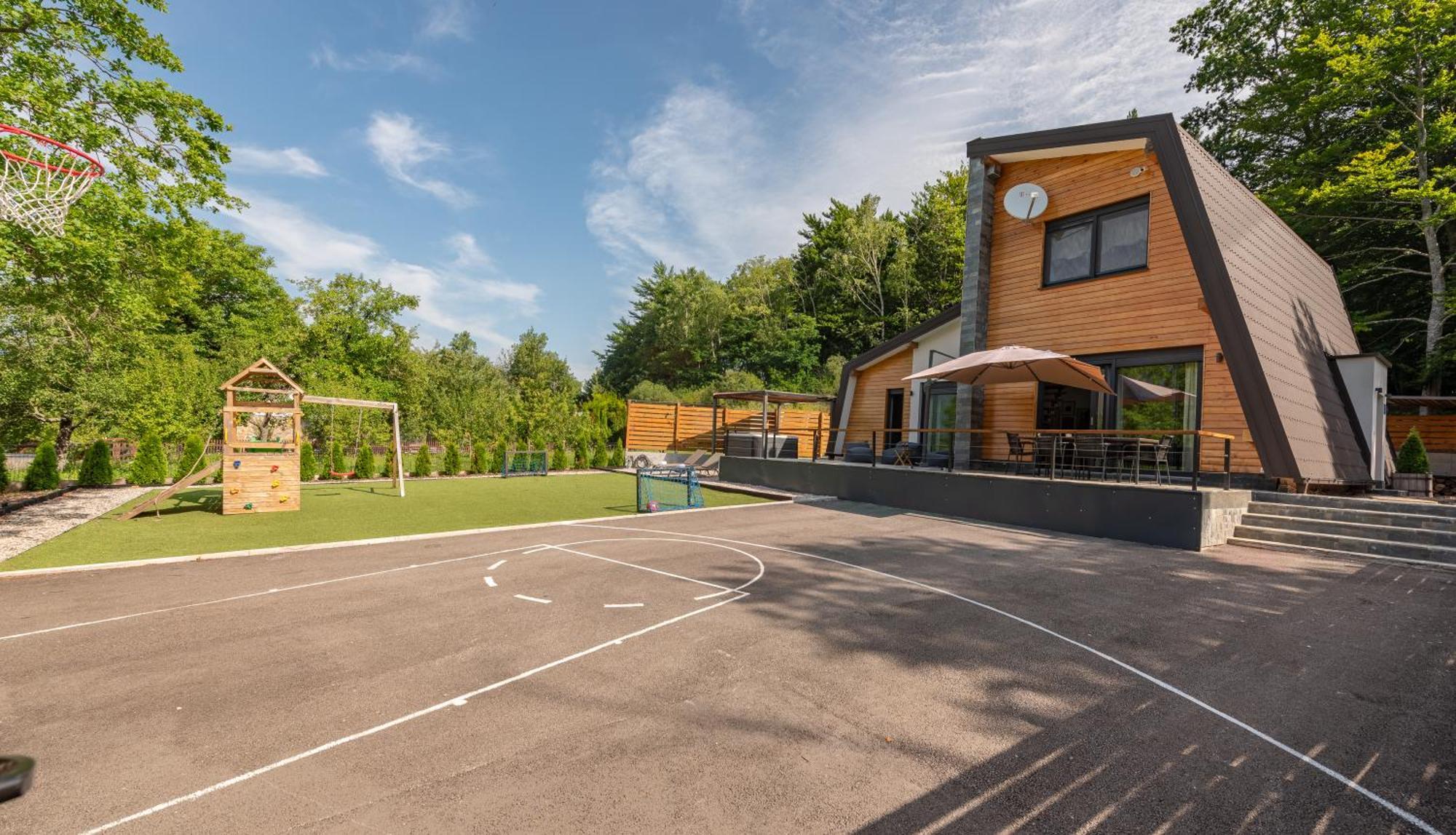 فيلا Oak House Brusane المظهر الخارجي الصورة